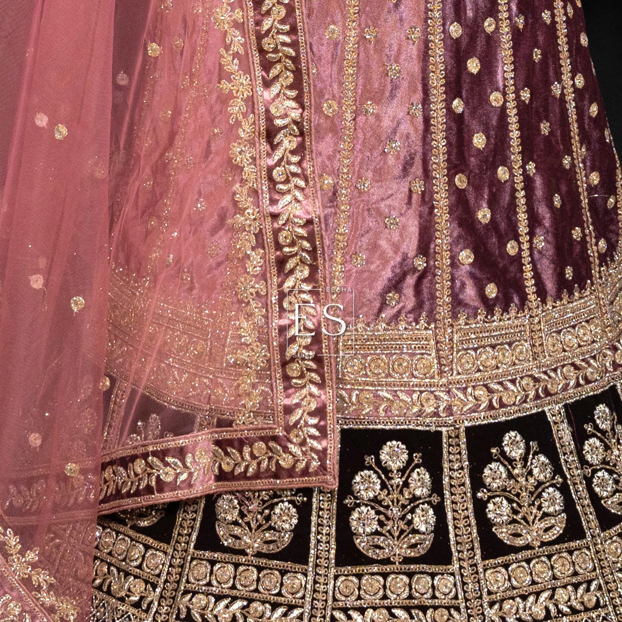 Mauve Velvet Lehenga with Rose Dupatta - View 3